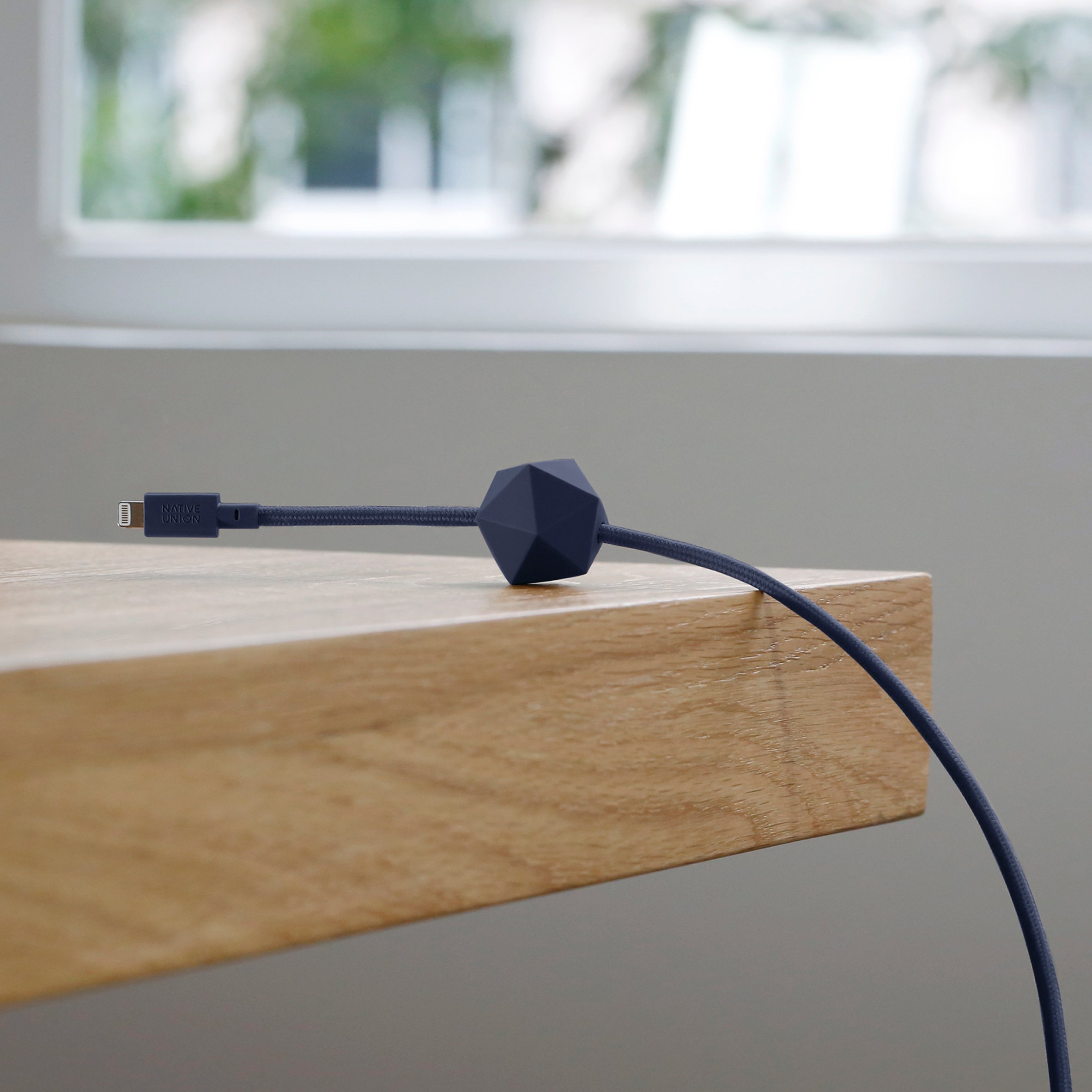 hausman-gift-guide-native-union-anchor-cable-product-design-technology-charger